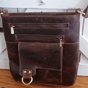 Luxeoria brown leather bag